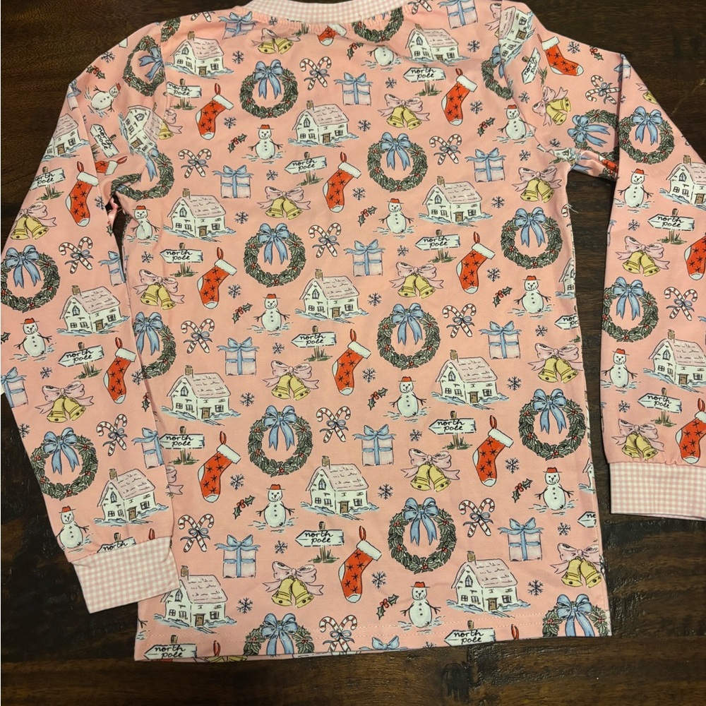 Cecil & Lou pink Christmas Top Size 10, - Picture 4 of 4